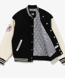 MLB New York Yankees Varsity Jacket - Image 3