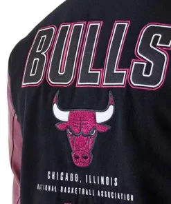 New Era NBA Patch Chicago Bulls Jacket - Image 5